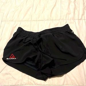 Barra Fit loose fit shorts with built in liner
